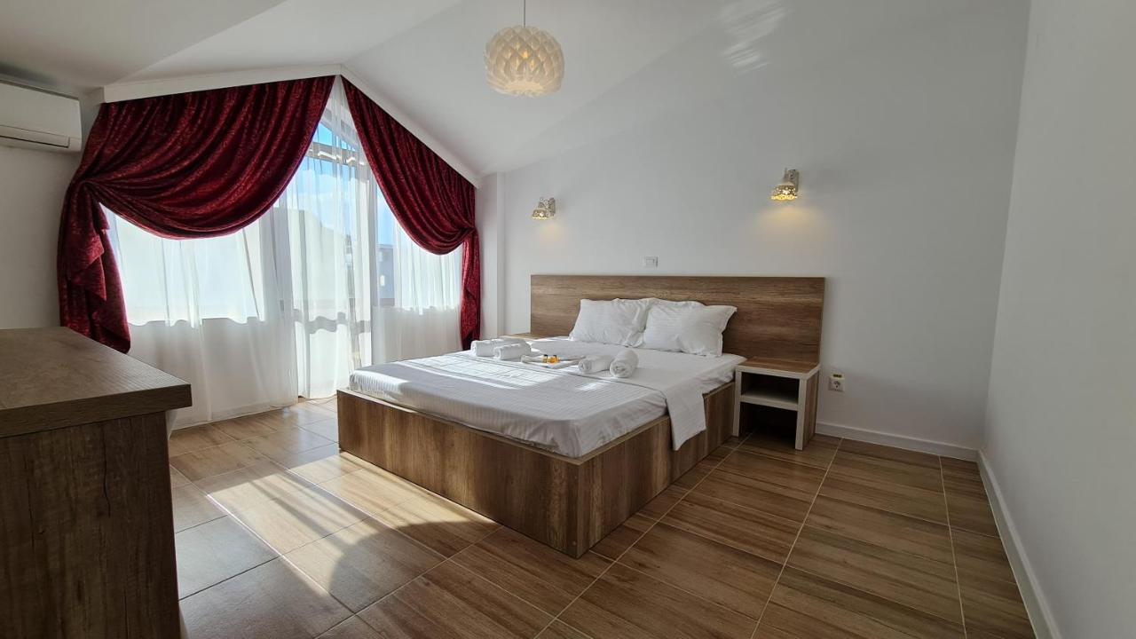 Elina2 Hotel เตคีร์กิโอล ภายนอก รูปภาพ