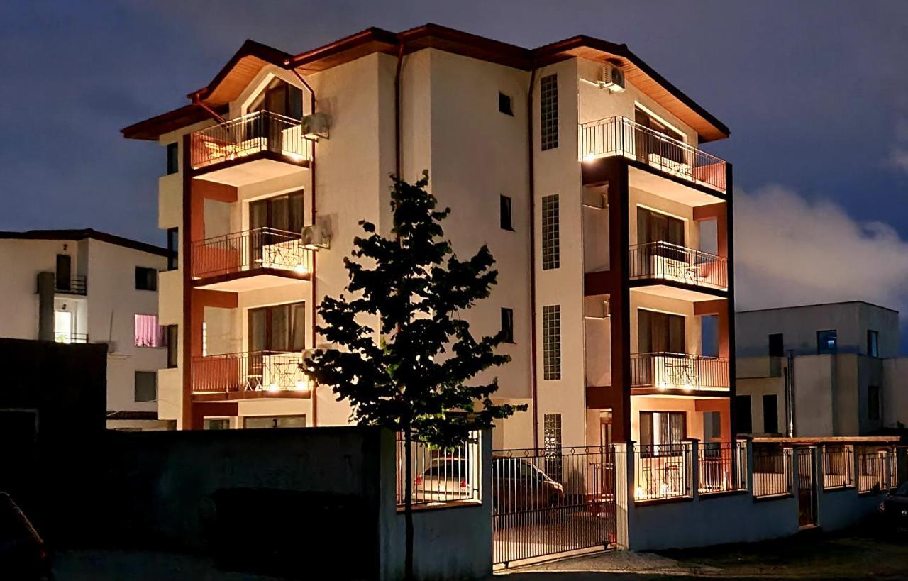 Elina2 Hotel เตคีร์กิโอล ภายนอก รูปภาพ