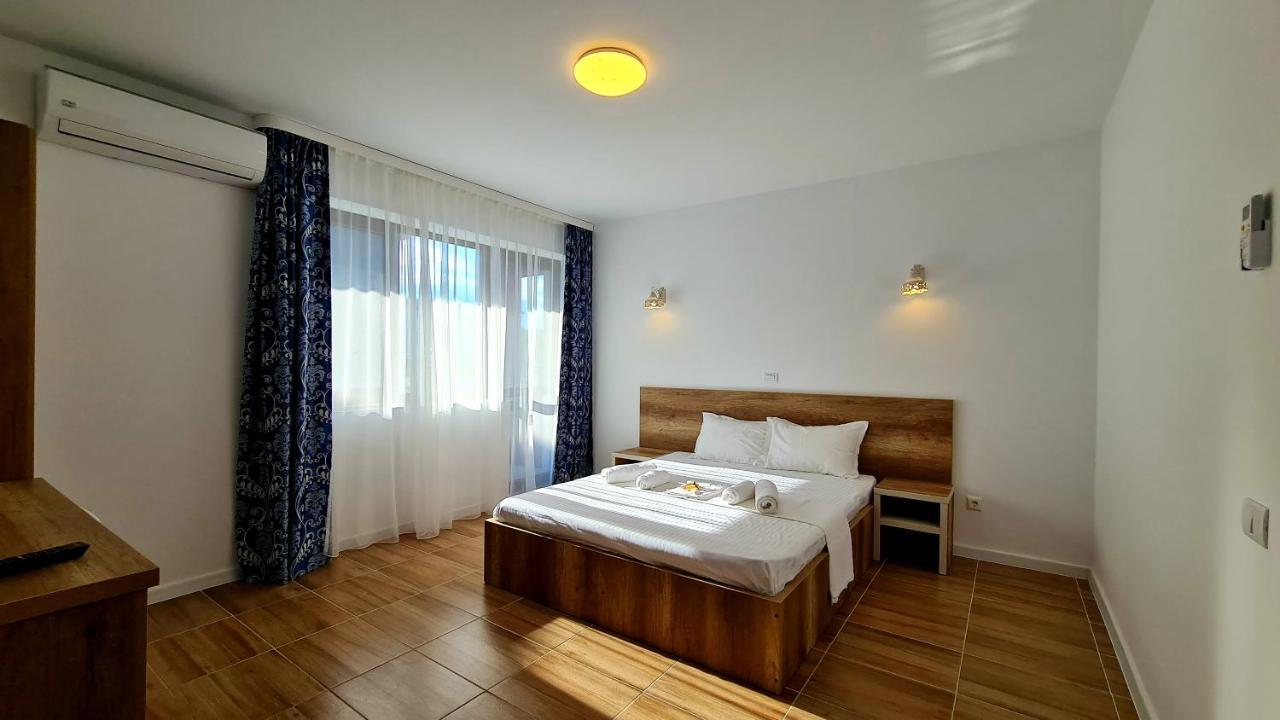 Elina2 Hotel เตคีร์กิโอล ภายนอก รูปภาพ
