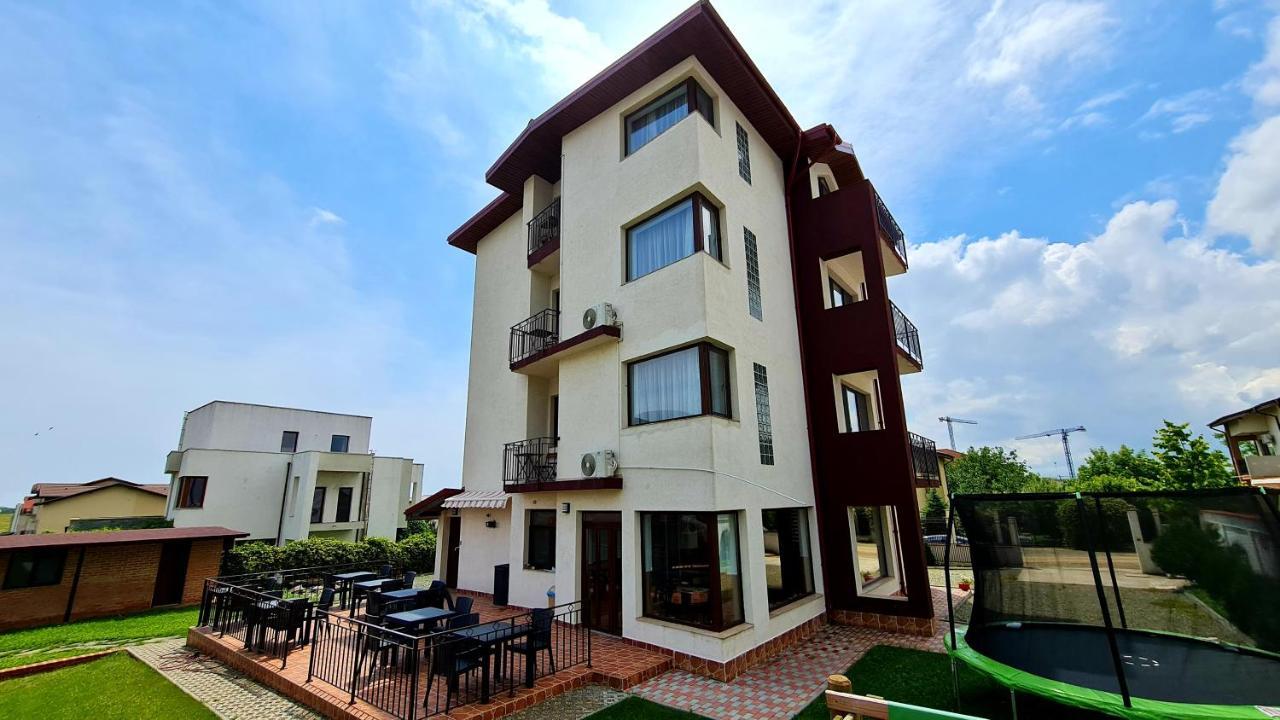Elina2 Hotel เตคีร์กิโอล ภายนอก รูปภาพ