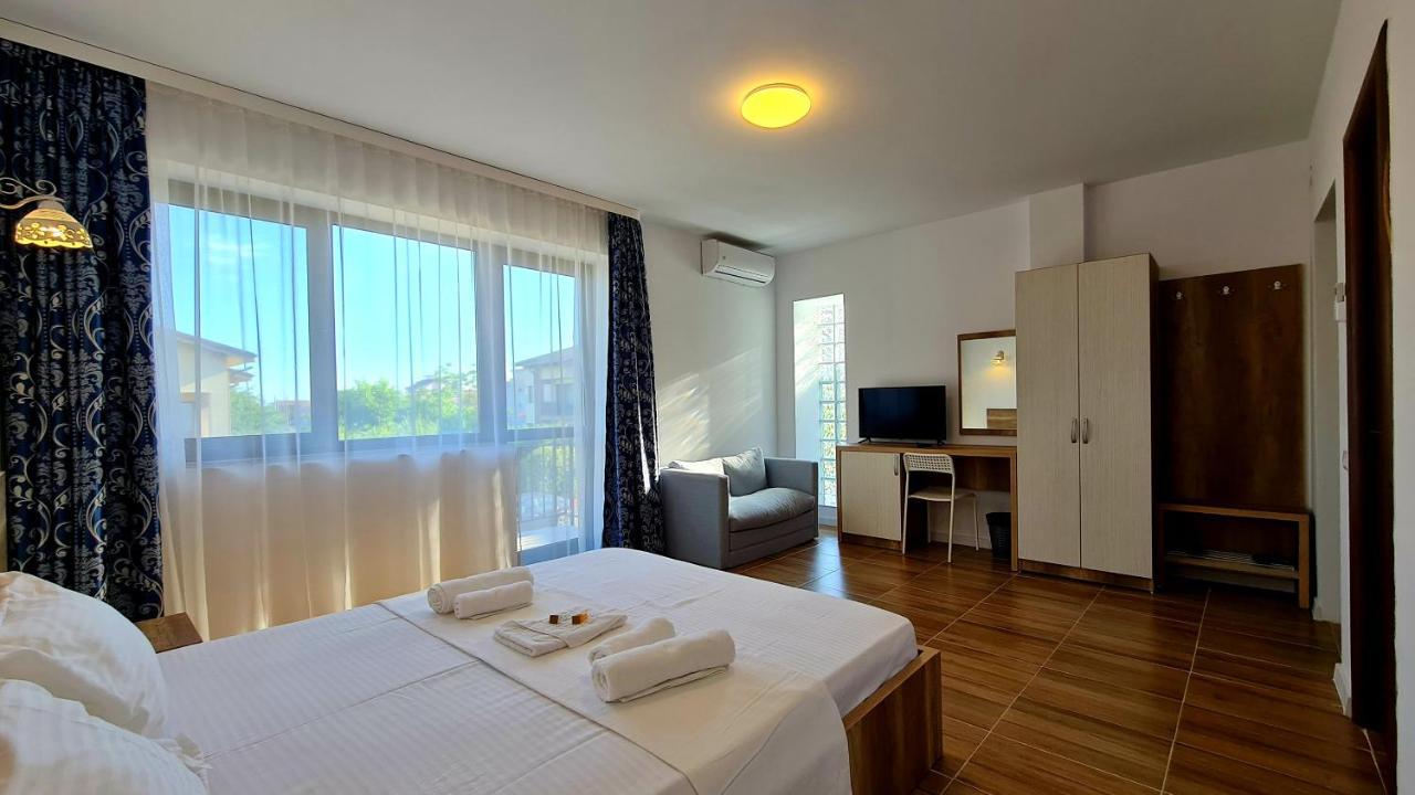 Elina2 Hotel เตคีร์กิโอล ภายนอก รูปภาพ