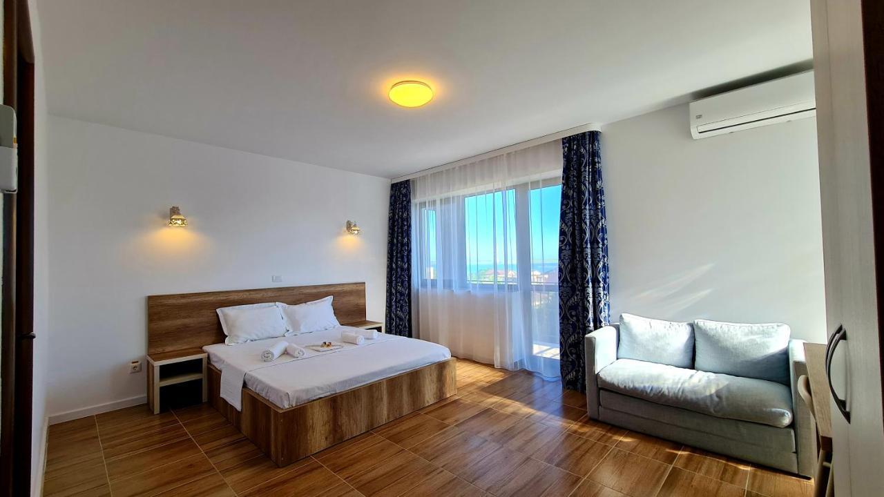 Elina2 Hotel เตคีร์กิโอล ภายนอก รูปภาพ